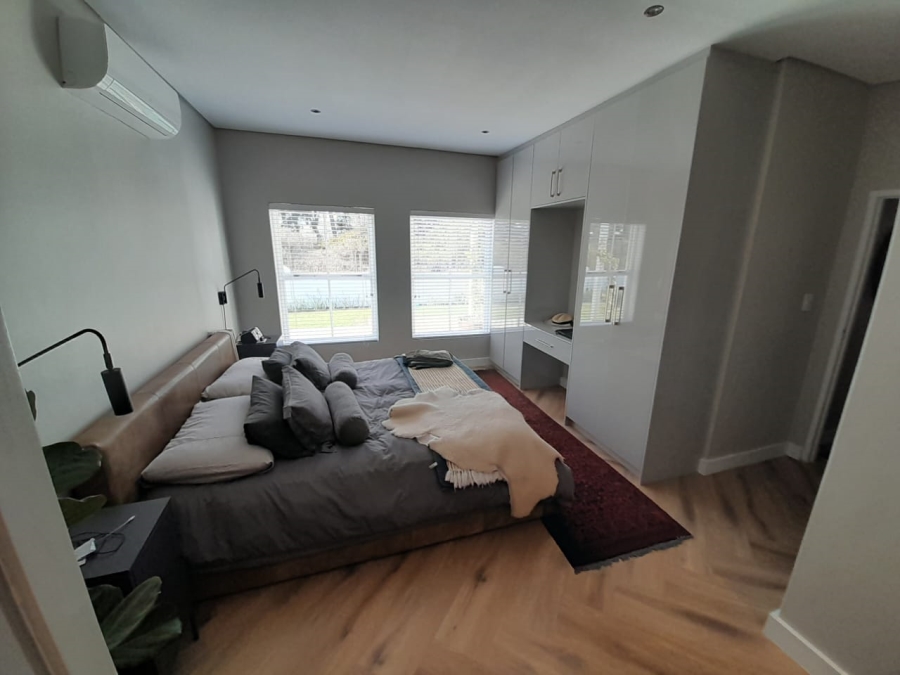 To Let 4 Bedroom Property for Rent in Croydon Vineyard Estate Western Cape